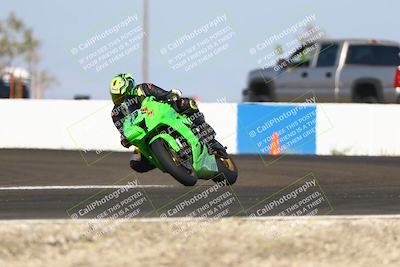 media/Sep-21-2025-TrackDaz (Sun) [[277c75b276]]/A Group/10am (Turn 1)/